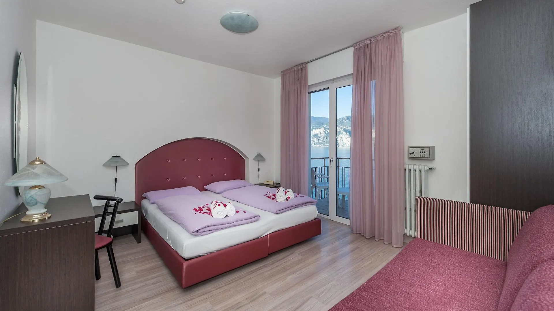 Hotel Villa Carmen Malcesine 3*,