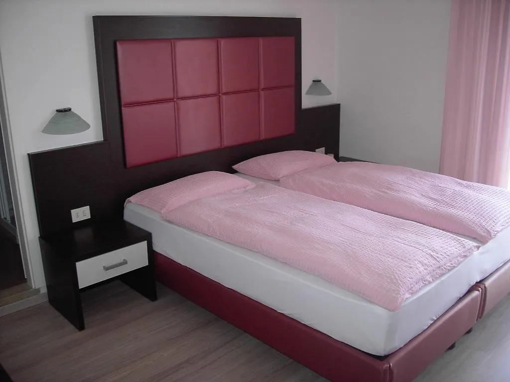 Hotel Villa Carmen Malcesine